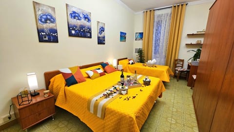 Bedroom, Breakfast, Breakfast, Continental breakfast