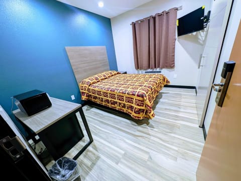 Star Inn Hotel Hotel in Maywood