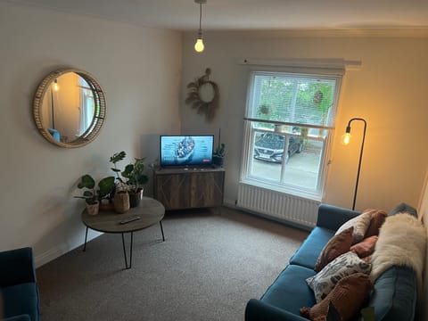 Upstairs Flat Bishop Auckland Apartment in England