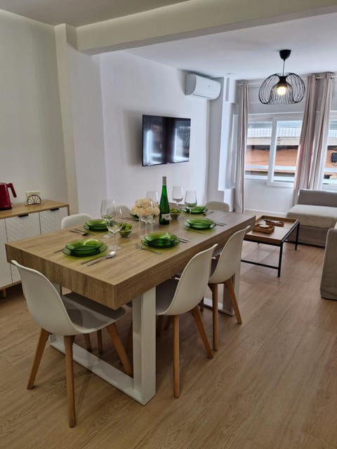 TV and multimedia, Living room, Dining area
