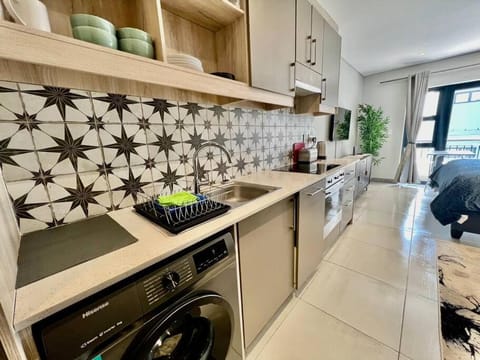 The Den at 41- Parking included Apartment in Stellenbosch