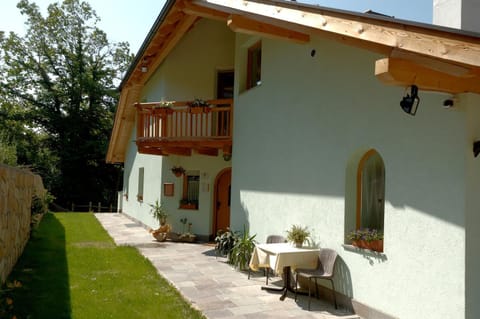 Property building, Patio, Day