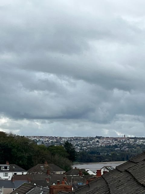Oysterman's Cottage House in The Mumbles