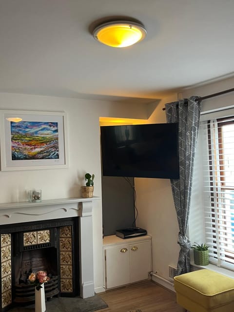 Oysterman's Cottage House in The Mumbles