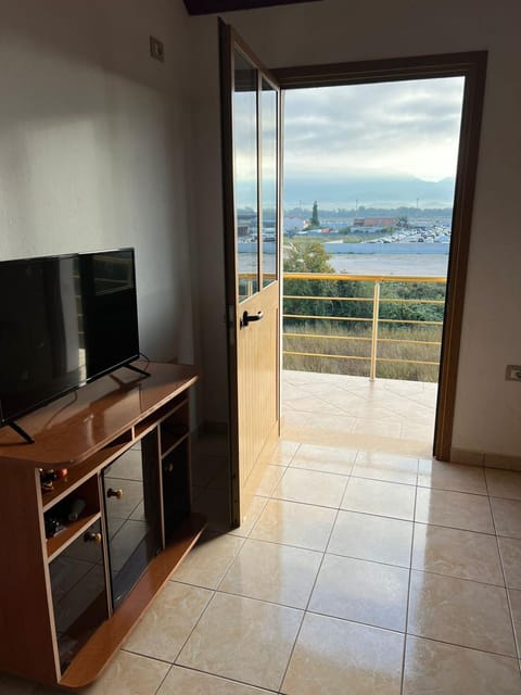 View (from property/room), City view