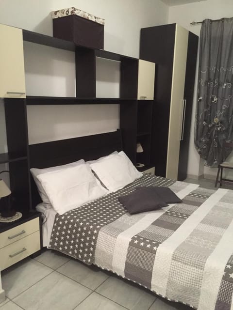 Decorative detail, Bedroom