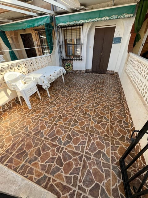Off site, Balcony/Terrace