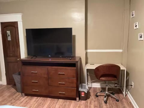 TV and multimedia, Bedroom