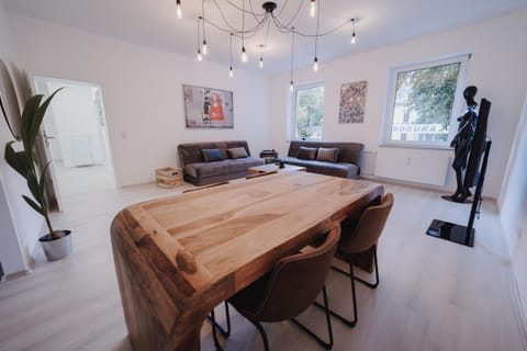 Living room, Dining area