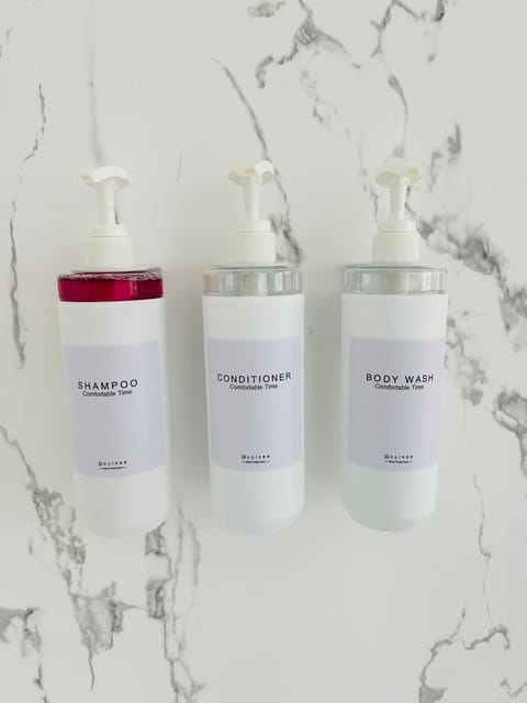 Private House Fenced Yard-Walk Distance To Falls House in Niagara Falls