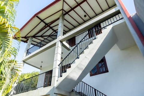 Property building, View (from property/room), Balcony/Terrace