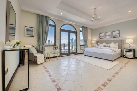 Bed, View (from property/room), Bedroom