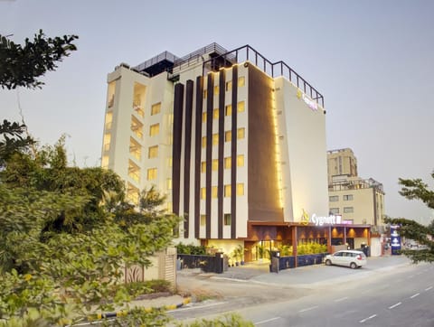 Property building, Facade/entrance