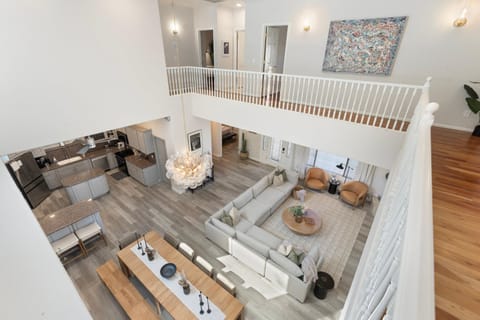 Primrose Palace Fountain Park Pool Hot tub House in Fountain Hills