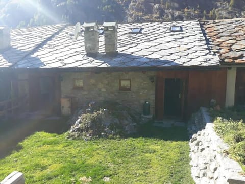 Chalet a due passi piste da sci House in Aosta Valley, Italy