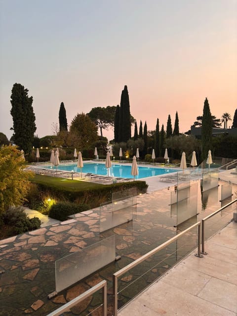 Property building, Swimming pool
