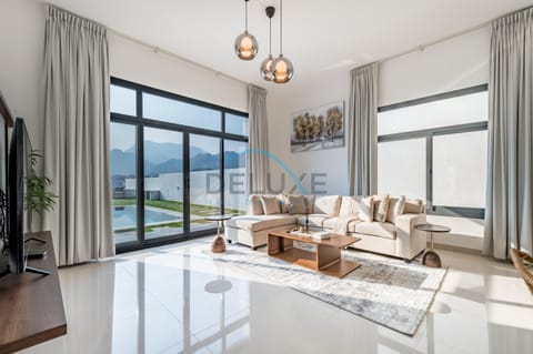 Living room, Pool view