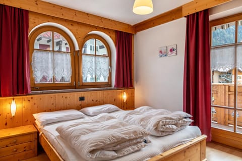 Property building, Living room, Bedroom