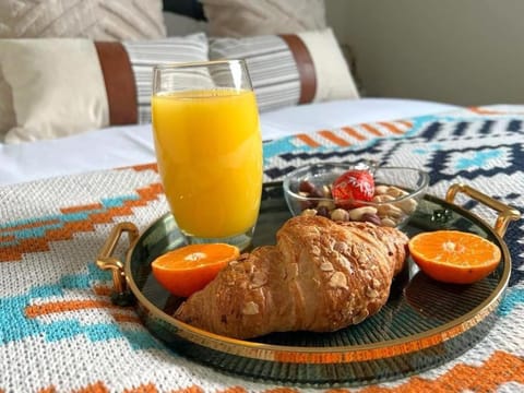 The Art Gallery Guest House - Newport Cozy 3-Bedroom Home House in Newport