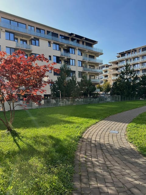Property building, Day, Natural landscape, Garden