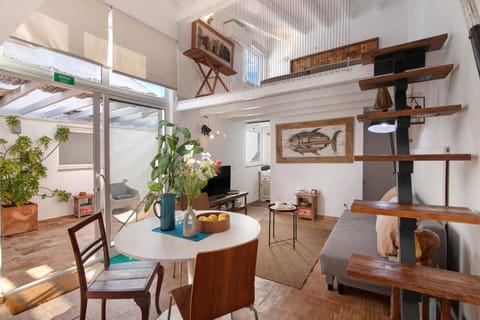 Property building, Living room