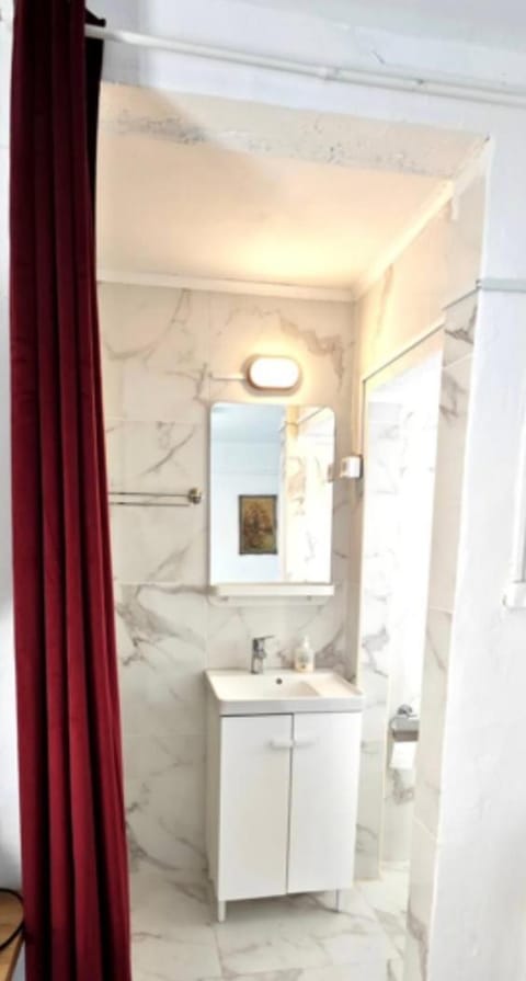 阳光与星空 Time Travel Apartment in Athens