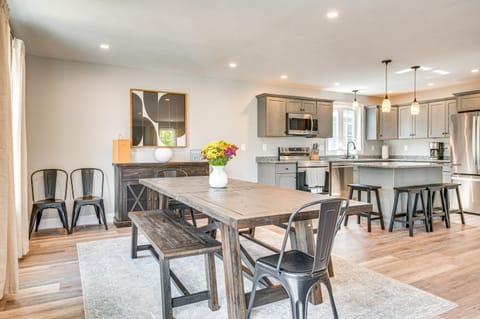 Walk to Beaches and Parks Home with Deck in Laconia House in Laconia