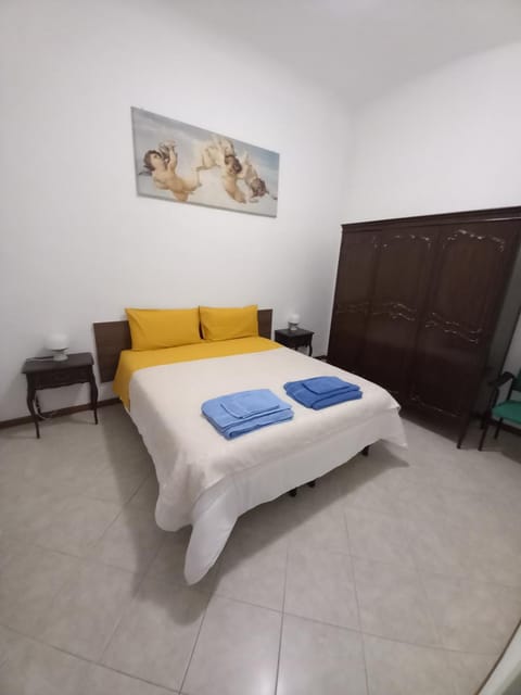 Finestra sul Corso -Appartamenti e Camere Apartment in Marche