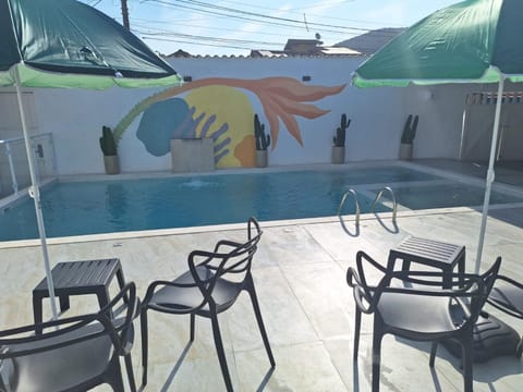 Swimming pool, Swimming pool