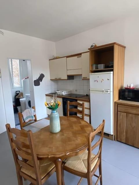 Appart 58m2 calme et lumineux - Metro à 5 min Apartment in Lille