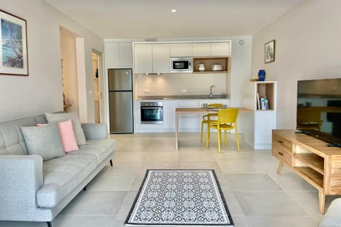 Kitchen or kitchenette, Living room, Dining area, oven, stove, toaster