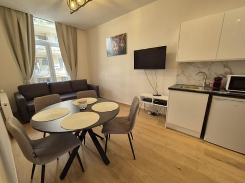 Modern apartment near Avenue Louise Apartment in Saint-Gilles