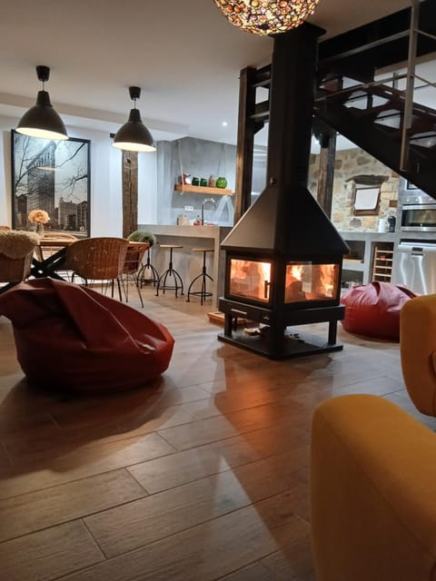 Communal lounge/ TV room