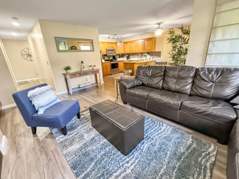 On Island Time at Kelleys Island Condo! House in Kelleys Island