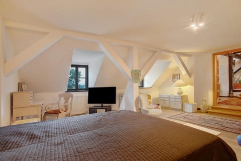 Property building, Living room, Bedroom