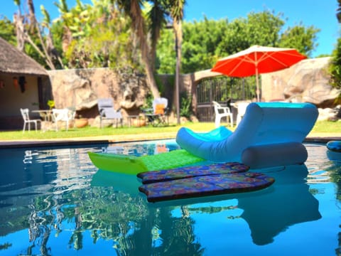 BBQ facilities, Swimming pool