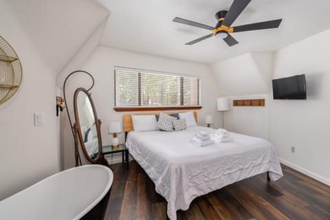 Dome Sweet Dome House in Arnold