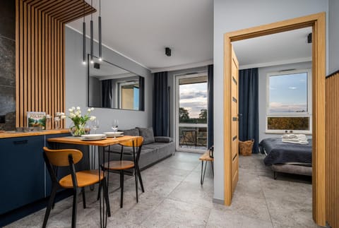 Bed, View (from property/room), Balcony/Terrace, Kitchen or kitchenette, Living room, Photo of the whole room, Seating area, Bedroom