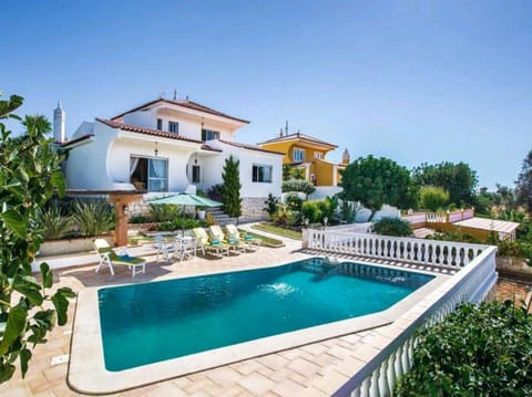Property building, Garden view, Pool view