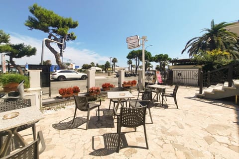 Patio, Day