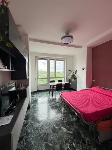 TV and multimedia, Bedroom