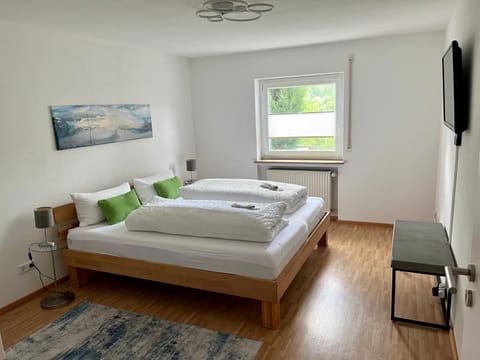 TV and multimedia, Bedroom