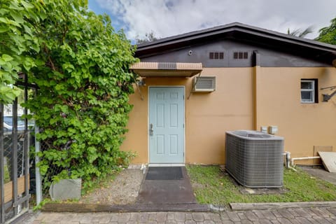 8 Mi to Beach Pet-Friendly Fort Lauderdale Studio Apartment in North Lauderdale