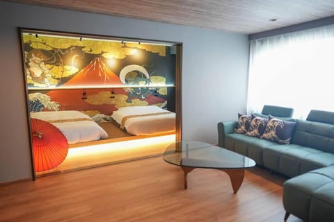 Living room, Photo of the whole room, Bedroom