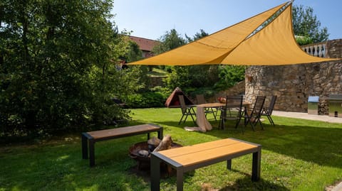 Property building, Garden