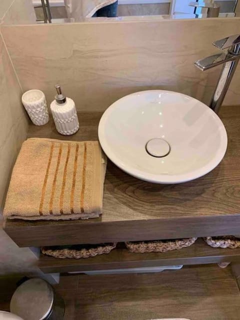 Family Modern apartment 35m2-for Max 5 persons Apartment in Krakow