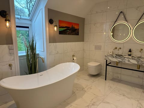 Somerled House Suites Apartment in Portree