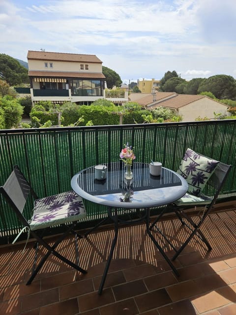 View (from property/room), Balcony/Terrace