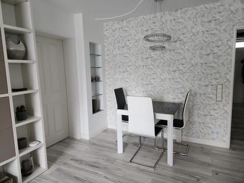 Moderne Wohnug mit Terrasse Apartment in Hamburg