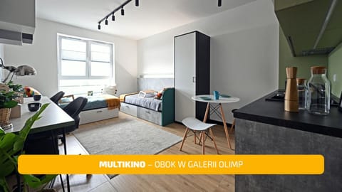 Kitchen or kitchenette, Seating area, Dining area